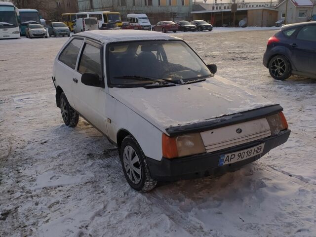 Белый ЗАЗ 1102 Таврия-Нова, объемом двигателя 1.1 л и пробегом 221 тыс. км за 598 $, фото 1 на Automoto.ua