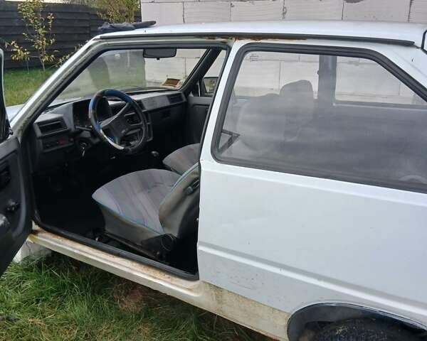 Белый ЗАЗ 1102 Таврія-Нова, объемом двигателя 1.2 л и пробегом 100 тыс. км за 400 $, фото 1 на Automoto.ua