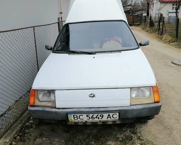 Белый ЗАЗ 1102 Таврія-Нова, объемом двигателя 1.2 л и пробегом 71 тыс. км за 663 $, фото 1 на Automoto.ua
