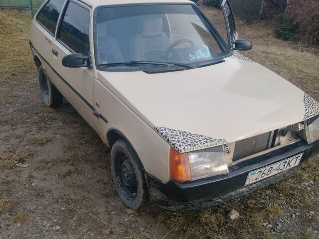 Бежевый ЗАЗ 1102 Таврия-Нова, объемом двигателя 1.2 л и пробегом 42 тыс. км за 757 $, фото 1 на Automoto.ua
