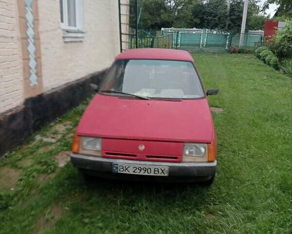 Червоний ЗАЗ 1102 Таврія-Нова, об'ємом двигуна 1.2 л та пробігом 140 тис. км за 400 $, фото 1 на Automoto.ua