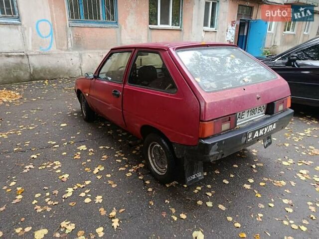 Красный ЗАЗ 1102 Таврія-Нова, объемом двигателя 1.1 л и пробегом 70 тыс. км за 832 $, фото 1 на Automoto.ua
