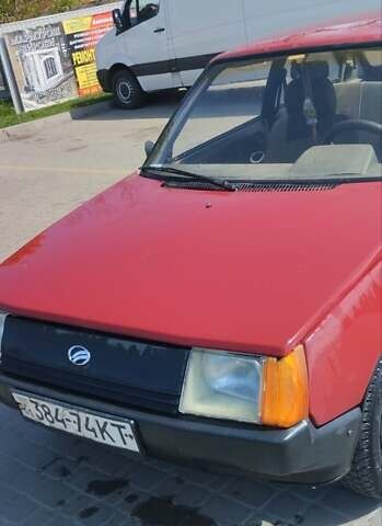 Красный ЗАЗ 1102 Таврия-Нова, объемом двигателя 1.2 л и пробегом 100 тыс. км за 600 $, фото 1 на Automoto.ua