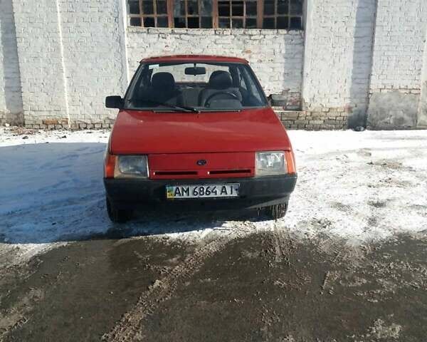 Красный ЗАЗ 1102 Таврия-Нова, объемом двигателя 1.2 л и пробегом 126 тыс. км за 750 $, фото 1 на Automoto.ua
