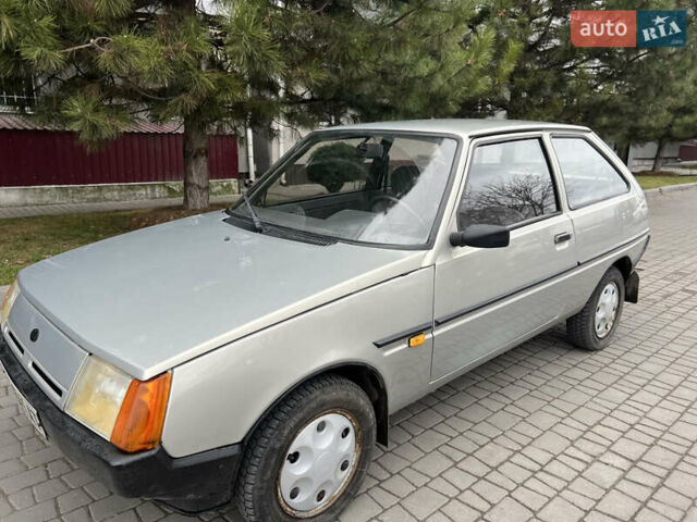 Сірий ЗАЗ 1102 Таврия-Нова, об'ємом двигуна 1.2 л та пробігом 69 тис. км за 1300 $, фото 1 на Automoto.ua