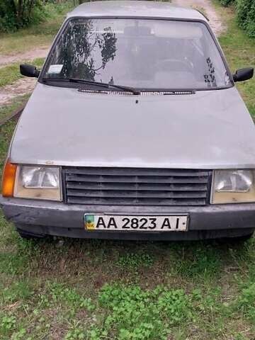 Сірий ЗАЗ 1102 Таврія-Нова, об'ємом двигуна 1.2 л та пробігом 482 тис. км за 576 $, фото 1 на Automoto.ua