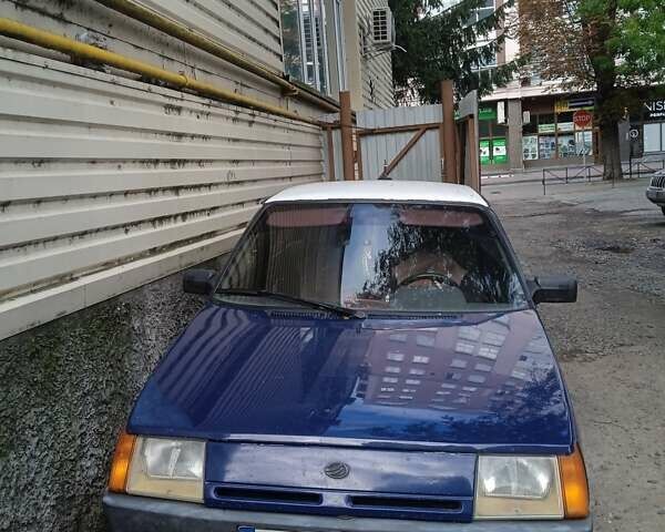Синий ЗАЗ 1102 Таврія-Нова, объемом двигателя 1.2 л и пробегом 100 тыс. км за 1100 $, фото 1 на Automoto.ua