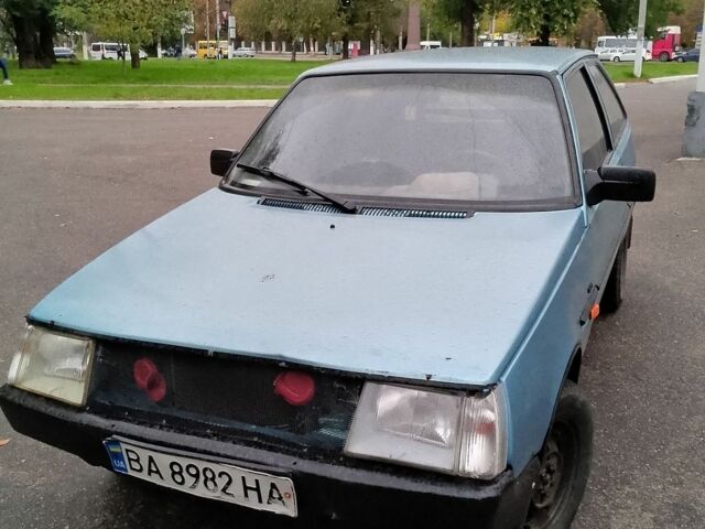 Синий ЗАЗ 1102 Таврія-Нова, объемом двигателя 1.2 л и пробегом 200 тыс. км за 750 $, фото 1 на Automoto.ua