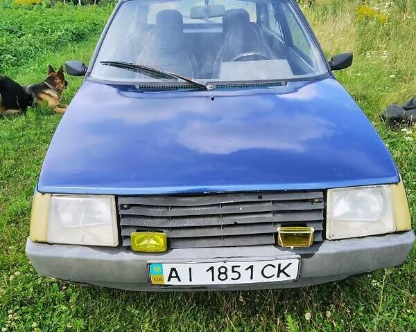 Синий ЗАЗ 1102 Таврия-Нова, объемом двигателя 1.2 л и пробегом 210 тыс. км за 800 $, фото 1 на Automoto.ua