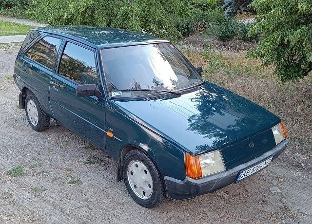 Зеленый ЗАЗ 1102 Таврія-Нова, объемом двигателя 1.2 л и пробегом 112 тыс. км за 1003 $, фото 1 на Automoto.ua