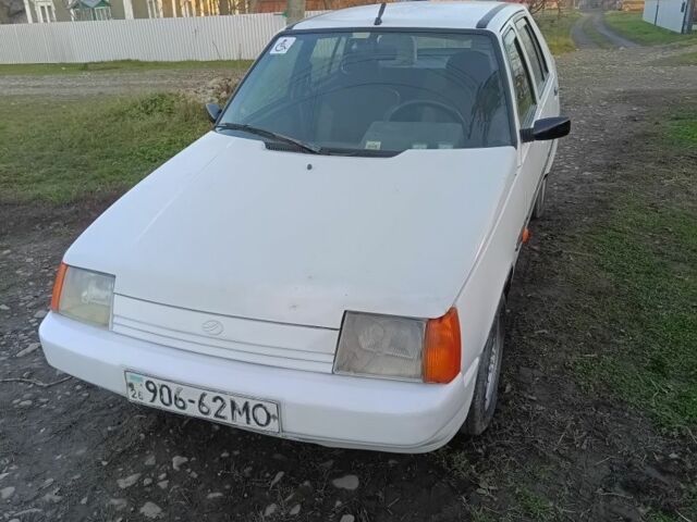 Белый ЗАЗ 1103 Славута, объемом двигателя 1 л и пробегом 167 тыс. км за 850 $, фото 1 на Automoto.ua