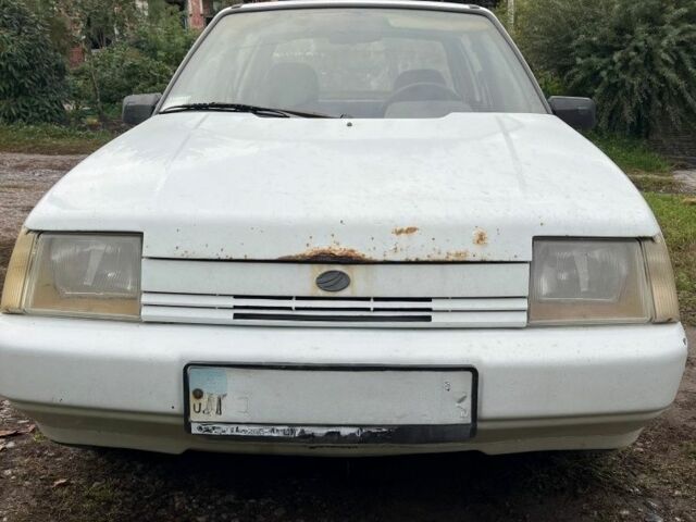 Белый ЗАЗ 1103 Славута, объемом двигателя 1.2 л и пробегом 500 тыс. км за 400 $, фото 1 на Automoto.ua