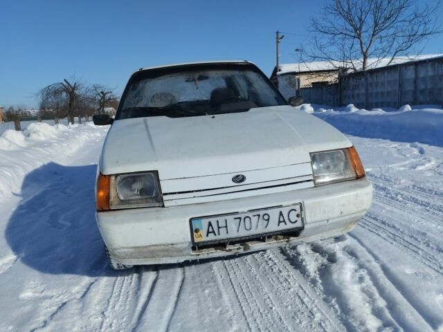 Білий ЗАЗ 1103 Славута, об'ємом двигуна 1.2 л та пробігом 140 тис. км за 700 $, фото 1 на Automoto.ua