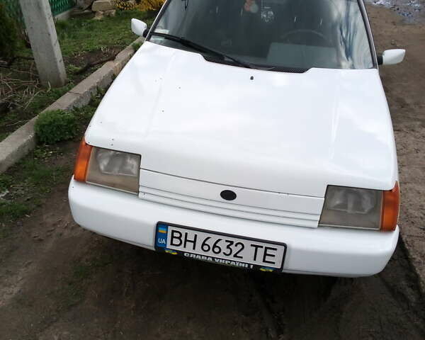 Білий ЗАЗ 1103 Славута, об'ємом двигуна 1.2 л та пробігом 82 тис. км за 1900 $, фото 1 на Automoto.ua