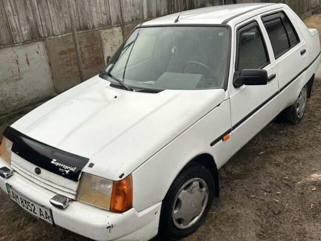 Білий ЗАЗ 1103 Славута, об'ємом двигуна 0 л та пробігом 120 тис. км за 1065 $, фото 1 на Automoto.ua