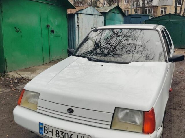 Белый ЗАЗ 1103 Славута, объемом двигателя 1.2 л и пробегом 53 тыс. км за 1250 $, фото 1 на Automoto.ua