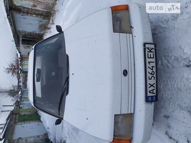 Белый ЗАЗ 1103 Славута, объемом двигателя 1.2 л и пробегом 240 тыс. км за 1400 $, фото 1 на Automoto.ua