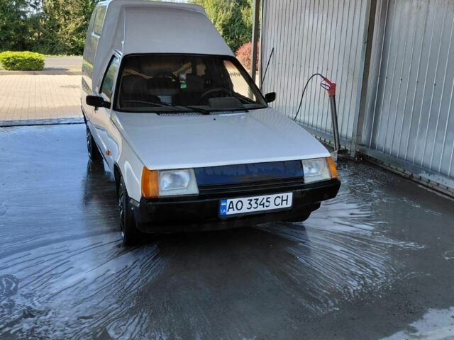 Белый ЗАЗ 1103 Славута, объемом двигателя 1 л и пробегом 235 тыс. км за 814 $, фото 1 на Automoto.ua