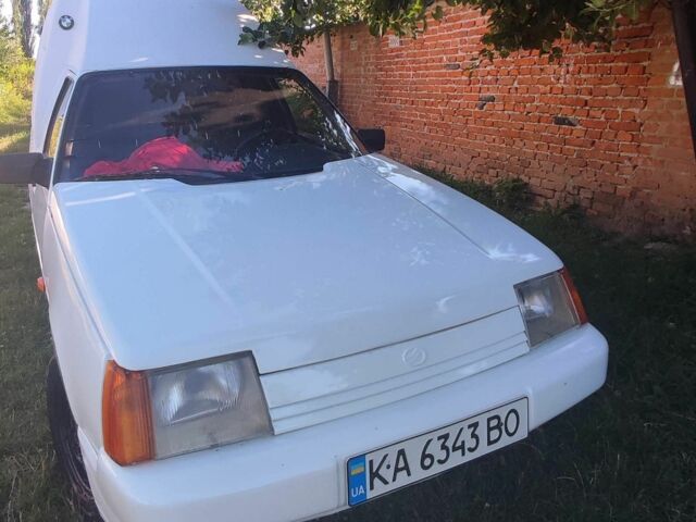 Белый ЗАЗ 1103 Славута, объемом двигателя 1.3 л и пробегом 83 тыс. км за 792 $, фото 1 на Automoto.ua