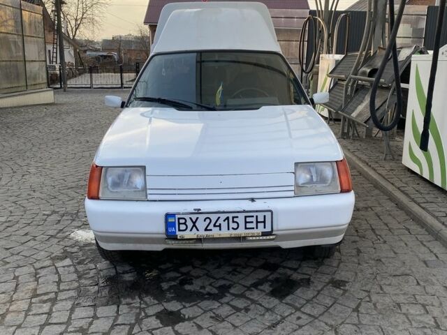 Белый ЗАЗ 1103 Славута, объемом двигателя 1.3 л и пробегом 133 тыс. км за 1100 $, фото 1 на Automoto.ua
