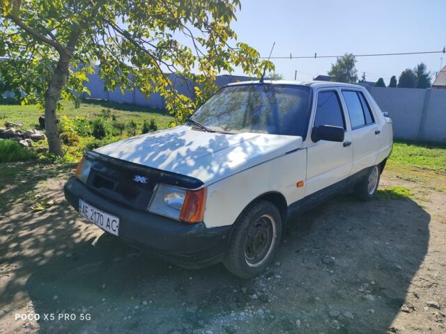 Белый ЗАЗ 1103 Славута, объемом двигателя 1.2 л и пробегом 30 тыс. км за 485 $, фото 1 на Automoto.ua
