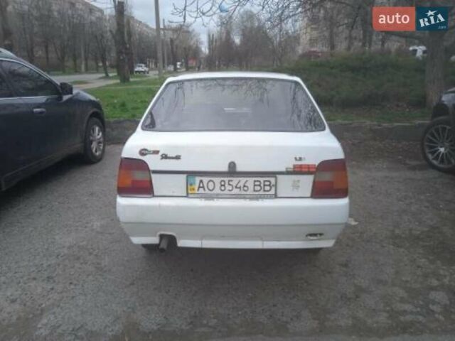 Белый ЗАЗ 1103 Славута, объемом двигателя 1.2 л и пробегом 200 тыс. км за 1000 $, фото 1 на Automoto.ua