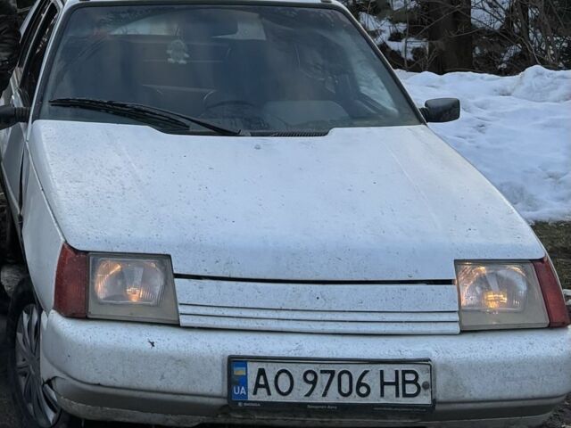 Белый ЗАЗ 1103 Славута, объемом двигателя 1.2 л и пробегом 3 тыс. км за 834 $, фото 1 на Automoto.ua