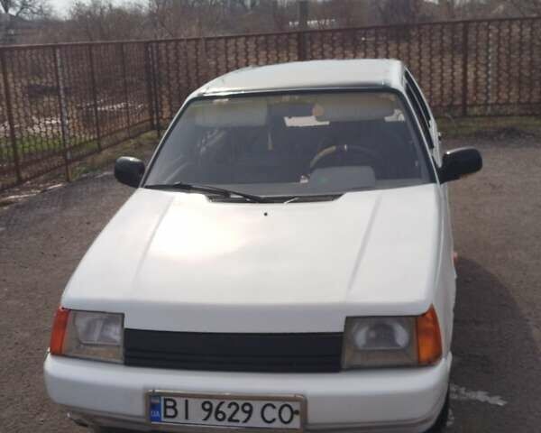 ЗАЗ 1103 Славута 2005 в Кременчуге на Automoto.ua Белый ЗАЗ 1103 Славута, объемом двигателя 1.2 л и пробегом 221 тыс. км за 712 $, фото 1 на Automoto.ua