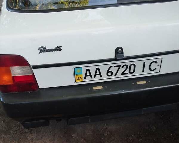 Белый ЗАЗ 1103 Славута, объемом двигателя 1.2 л и пробегом 28 тыс. км за 1200 $, фото 1 на Automoto.ua