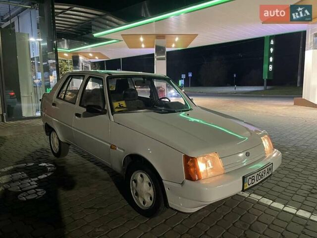 Белый ЗАЗ 1103 Славута, объемом двигателя 1.2 л и пробегом 59 тыс. км за 1800 $, фото 1 на Automoto.ua