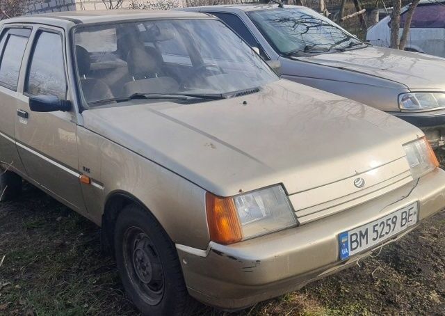 Бежевий ЗАЗ 1103 Славута, об'ємом двигуна 1.2 л та пробігом 900 тис. км за 617 $, фото 1 на Automoto.ua