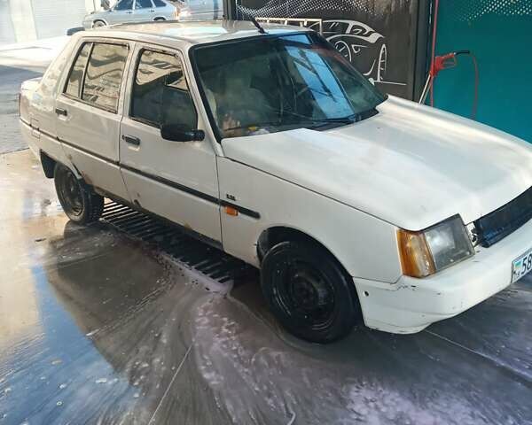 Бежевий ЗАЗ 1103 Славута, об'ємом двигуна 1.3 л та пробігом 179 тис. км за 344 $, фото 1 на Automoto.ua