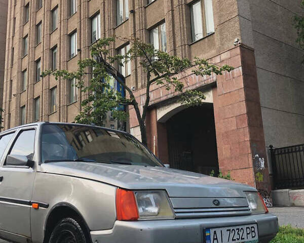 Бежевый ЗАЗ 1103 Славута, объемом двигателя 1.2 л и пробегом 211 тыс. км за 1100 $, фото 1 на Automoto.ua