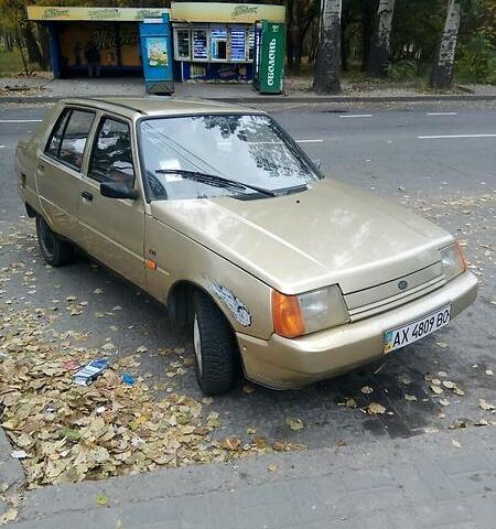 Бежевий ЗАЗ 1103 Славута, об'ємом двигуна 1.2 л та пробігом 100 тис. км за 1000 $, фото 1 на Automoto.ua