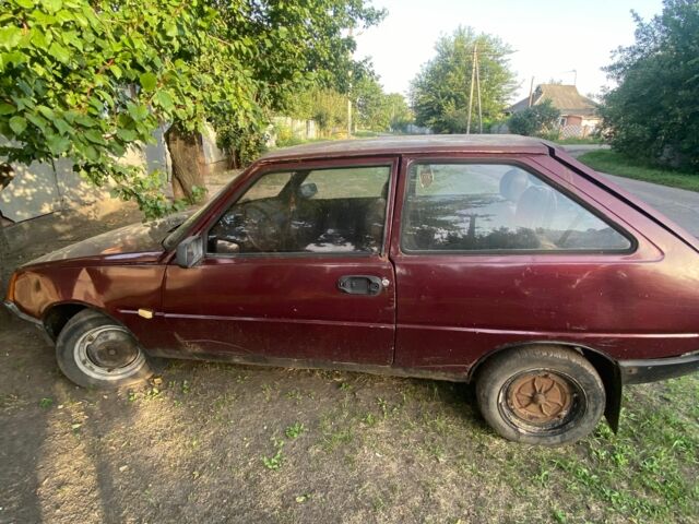 Красный ЗАЗ 1103 Славута, объемом двигателя 1.1 л и пробегом 50 тыс. км за 358 $, фото 1 на Automoto.ua