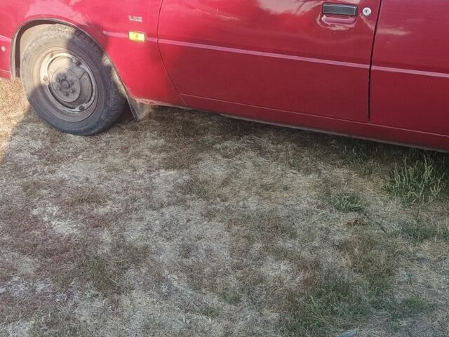 Красный ЗАЗ 1103 Славута, объемом двигателя 0 л и пробегом 100 тыс. км за 1000 $, фото 1 на Automoto.ua