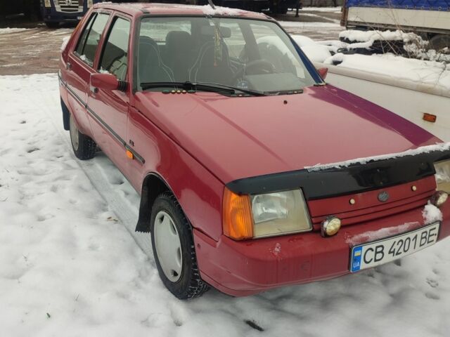 Червоний ЗАЗ 1103 Славута, об'ємом двигуна 1.3 л та пробігом 130 тис. км за 950 $, фото 1 на Automoto.ua