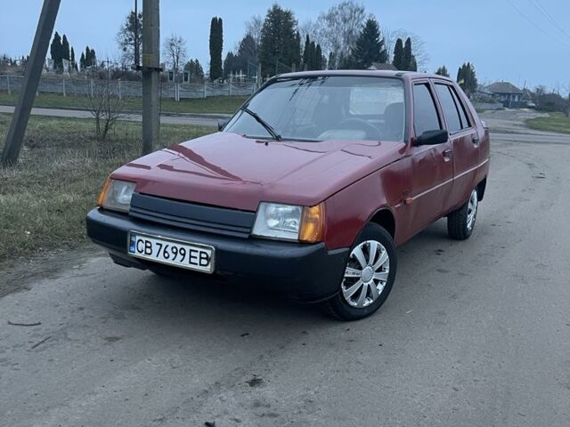 Червоний ЗАЗ 1103 Славута, об'ємом двигуна 1.2 л та пробігом 120 тис. км за 650 $, фото 1 на Automoto.ua