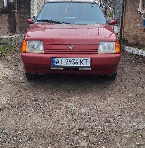 Червоний ЗАЗ 1103 Славута, об'ємом двигуна 1.2 л та пробігом 208 тис. км за 900 $, фото 1 на Automoto.ua