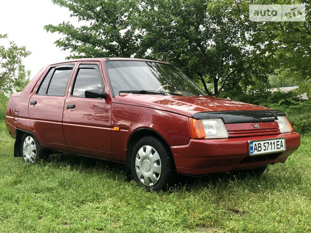 Красный ЗАЗ 1103 Славута, объемом двигателя 1.2 л и пробегом 68 тыс. км за 2500 $, фото 1 на Automoto.ua