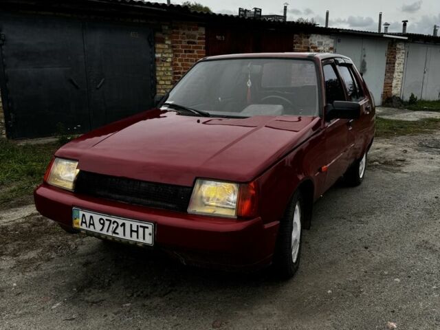 Червоний ЗАЗ 1103 Славута, об'ємом двигуна 1.2 л та пробігом 190 тис. км за 604 $, фото 1 на Automoto.ua