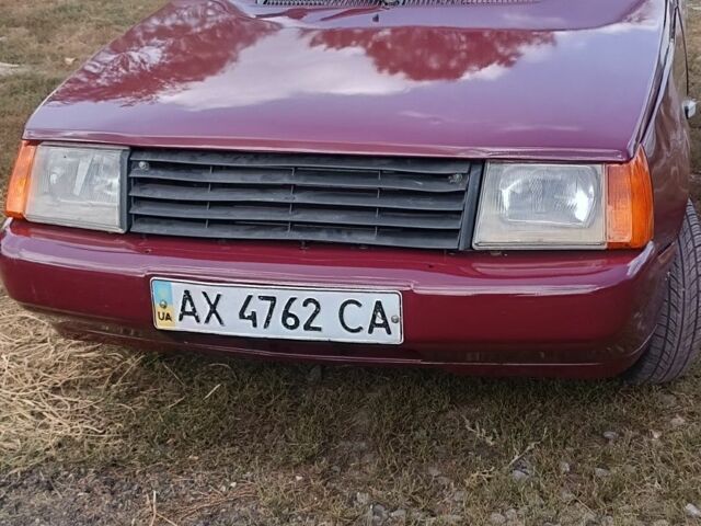 Красный ЗАЗ 1103 Славута, объемом двигателя 1 л и пробегом 370 тыс. км за 597 $, фото 1 на Automoto.ua