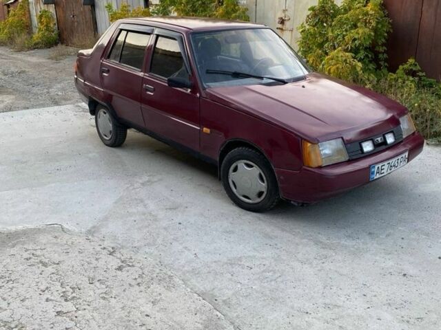 Червоний ЗАЗ 1103 Славута, об'ємом двигуна 1.2 л та пробігом 1 тис. км за 800 $, фото 1 на Automoto.ua