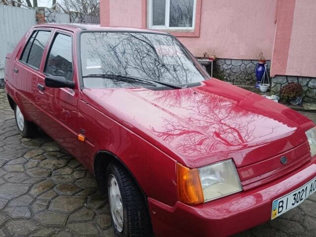 Червоний ЗАЗ 1103 Славута, об'ємом двигуна 1 л та пробігом 84 тис. км за 1500 $, фото 1 на Automoto.ua