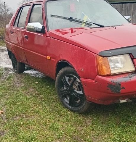 Красный ЗАЗ 1103 Славута, объемом двигателя 0 л и пробегом 116 тыс. км за 597 $, фото 1 на Automoto.ua