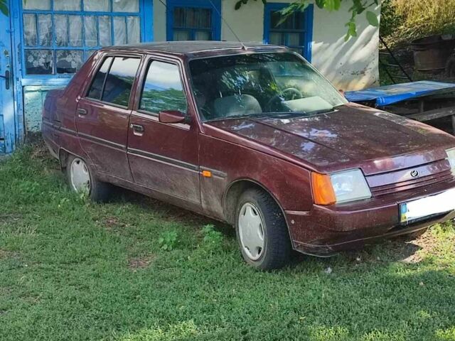 Красный ЗАЗ 1103 Славута, объемом двигателя 1.25 л и пробегом 72 тыс. км за 1305 $, фото 1 на Automoto.ua