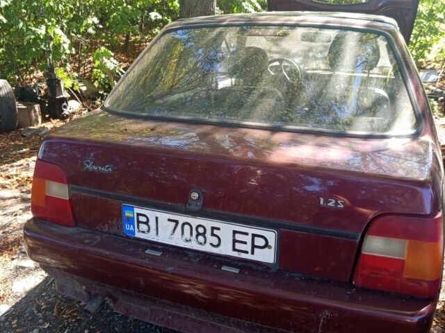 Красный ЗАЗ 1103 Славута, объемом двигателя 1.2 л и пробегом 45 тыс. км за 950 $, фото 1 на Automoto.ua