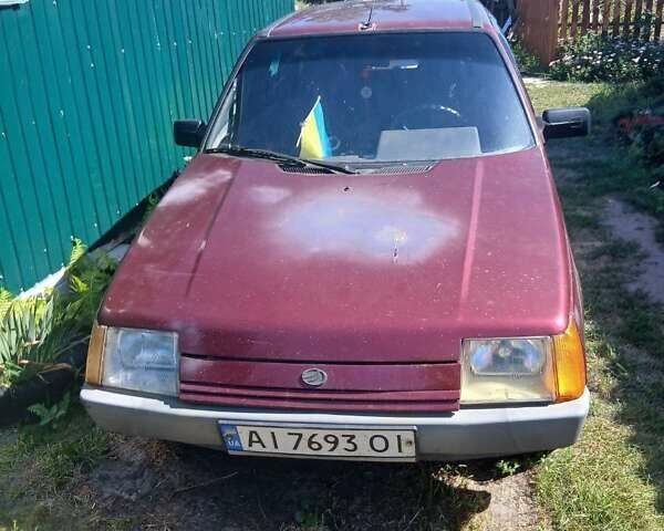 Червоний ЗАЗ 1103 Славута, об'ємом двигуна 1.09 л та пробігом 111 тис. км за 700 $, фото 1 на Automoto.ua