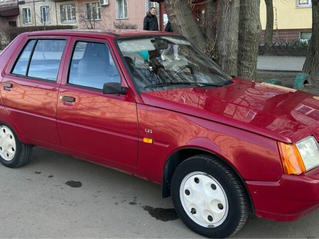 Красный ЗАЗ 1103 Славута, объемом двигателя 1.2 л и пробегом 7 тыс. км за 2550 $, фото 1 на Automoto.ua