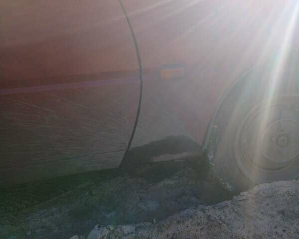 Червоний ЗАЗ 1103 Славута, об'ємом двигуна 1.2 л та пробігом 170 тис. км за 850 $, фото 1 на Automoto.ua